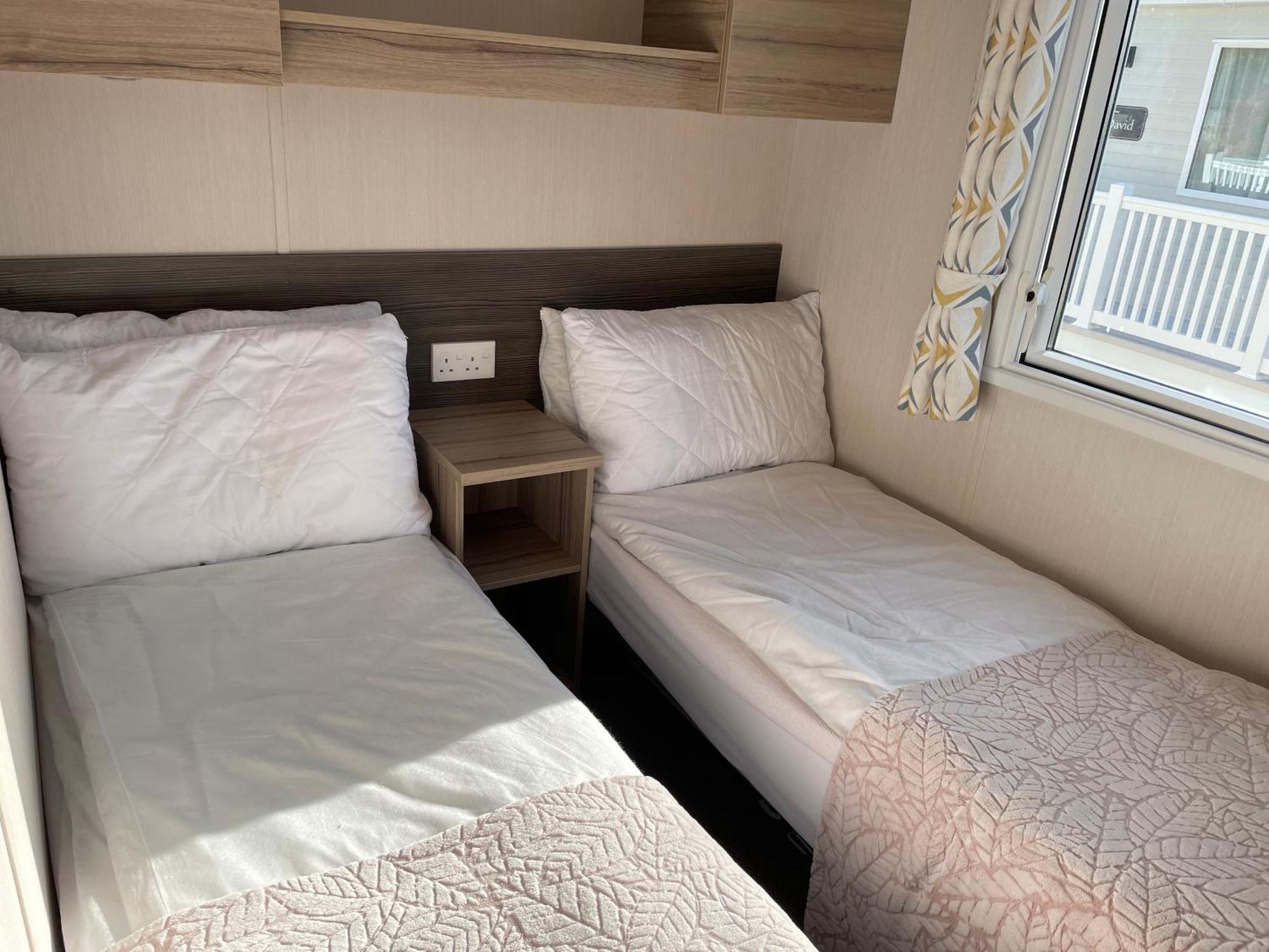 Rockley Park Private Holiday Homes プール エクステリア 写真