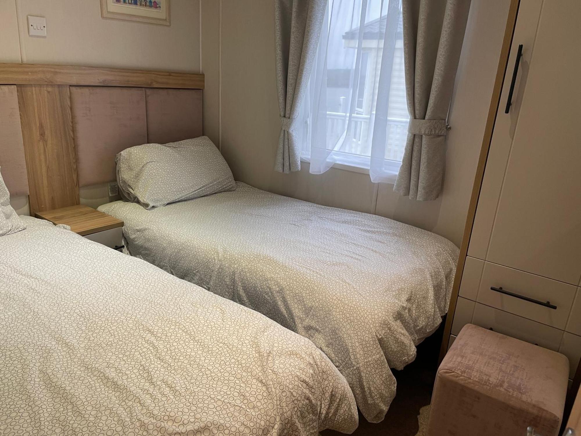 Rockley Park Private Holiday Homes プール エクステリア 写真