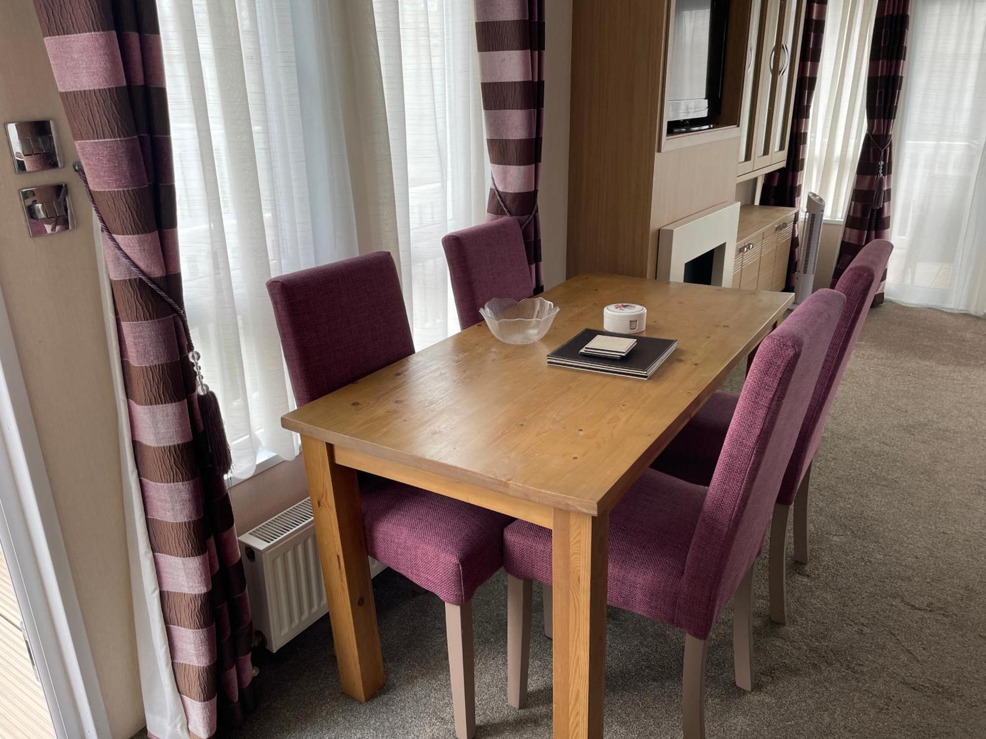 Rockley Park Private Holiday Homes プール エクステリア 写真
