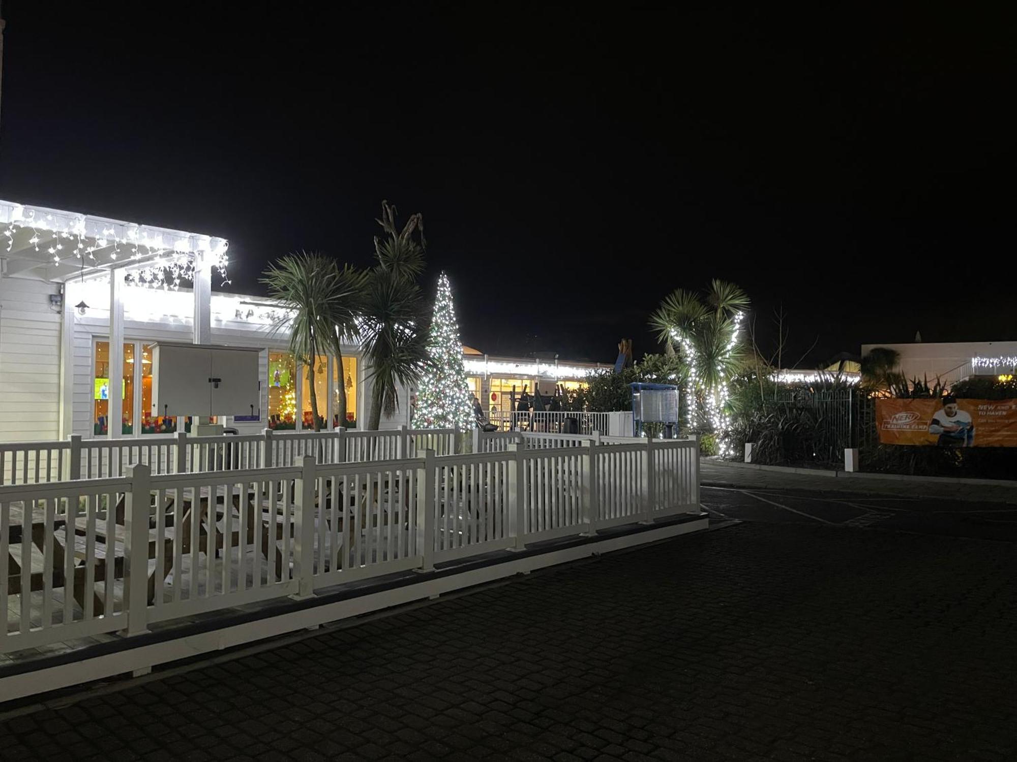 Rockley Park Private Holiday Homes プール エクステリア 写真